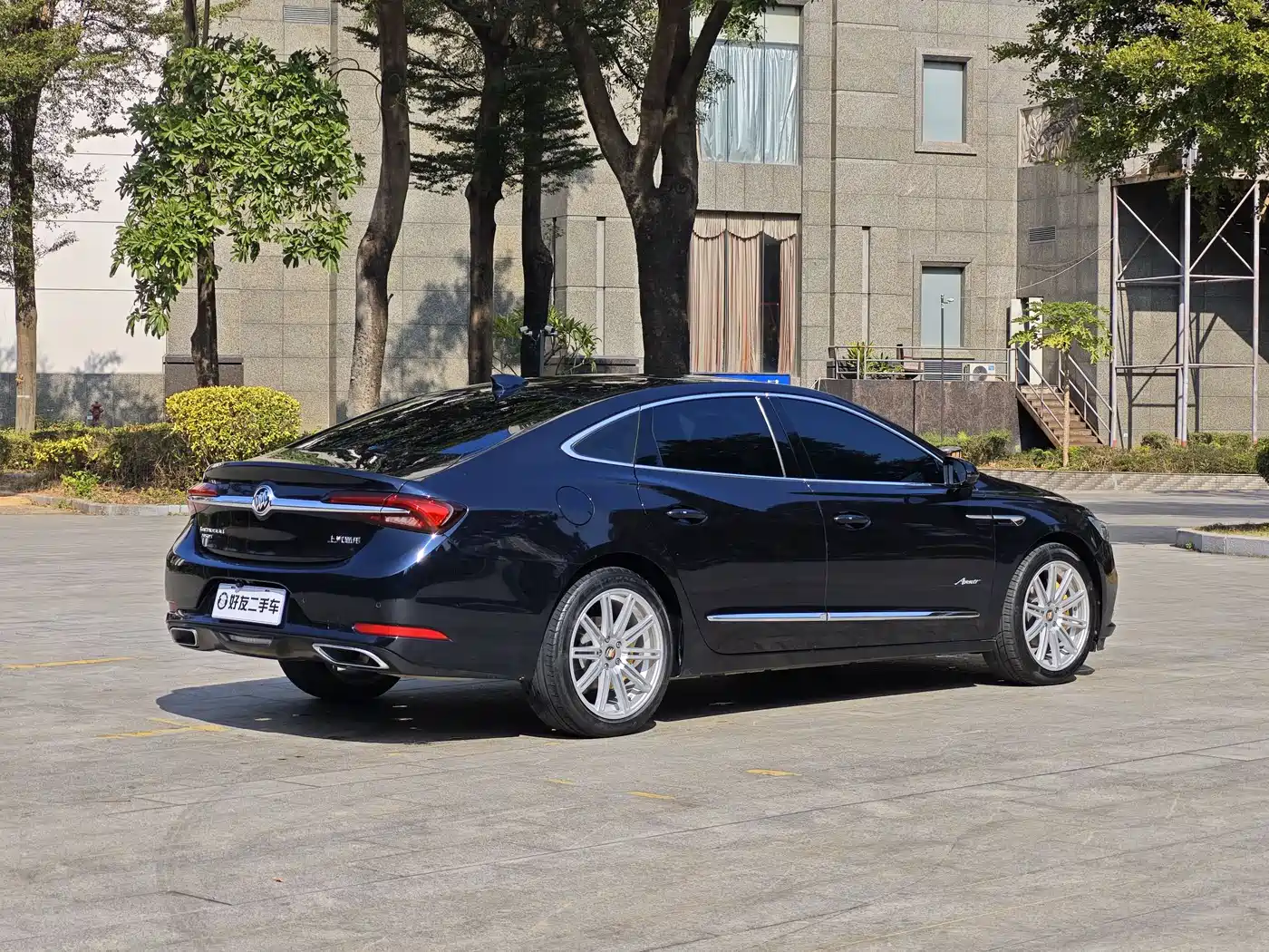 BUICK LACROSSE