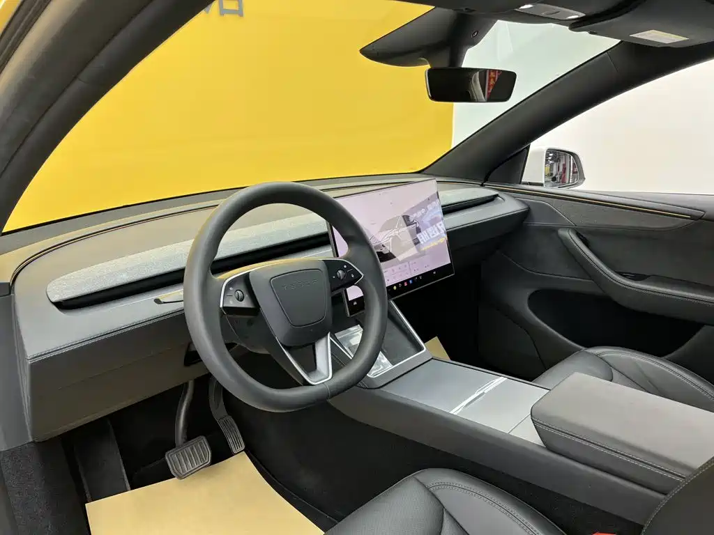 Tesla Model Y 2026 2026 Long Range All-Wheel Drive