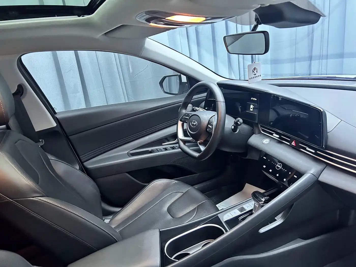 Hyundai Elantra, миниатюра 12