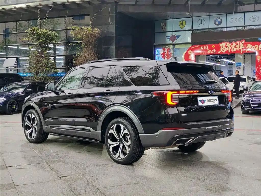FORD EXPLORER