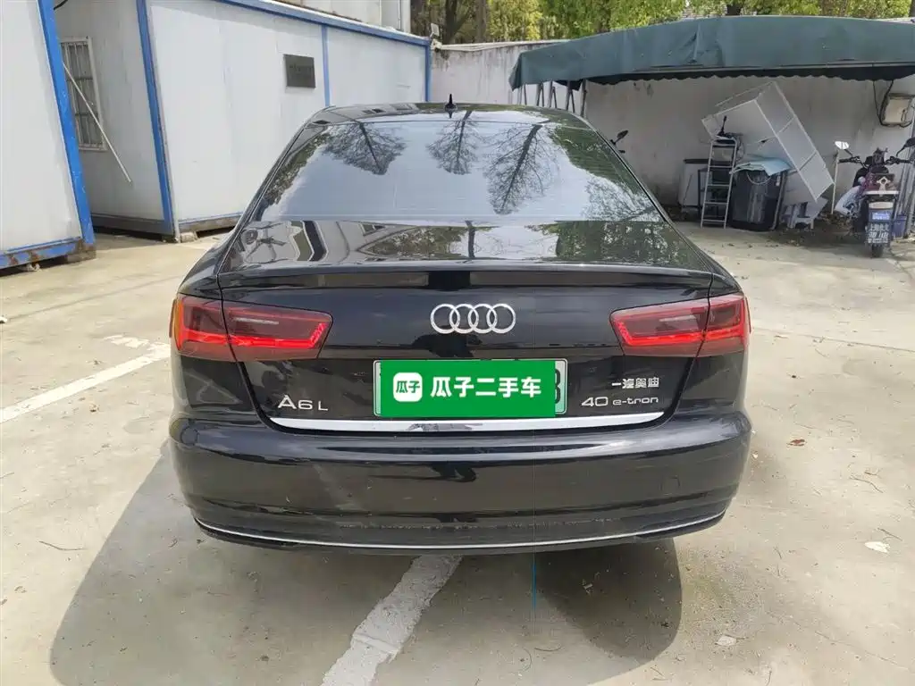 Audi A6L New Energy 2018 40 e-tron фото 6