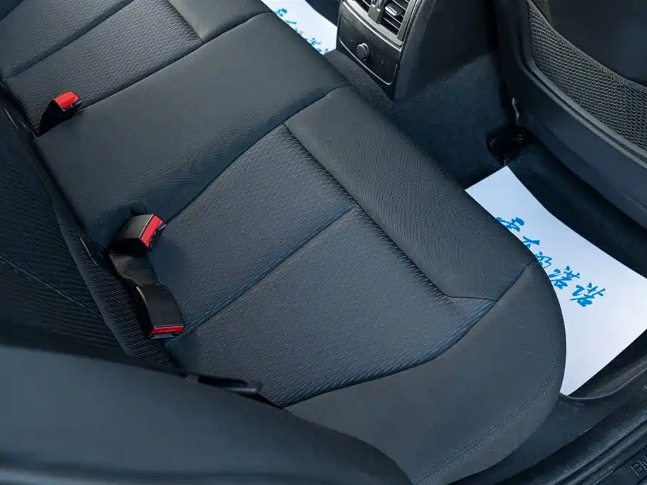 BMW 1 Series (Import) 2015 120i Leading фото 53