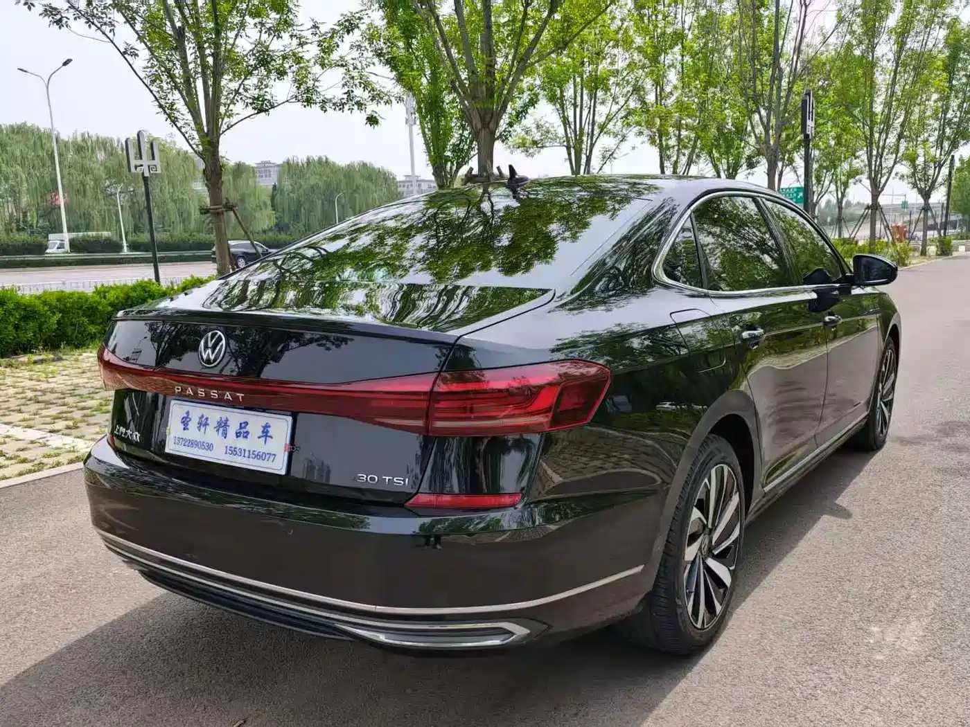 Volkswagen Passat 2022 330TSI Starlight Elite Edition фото 6