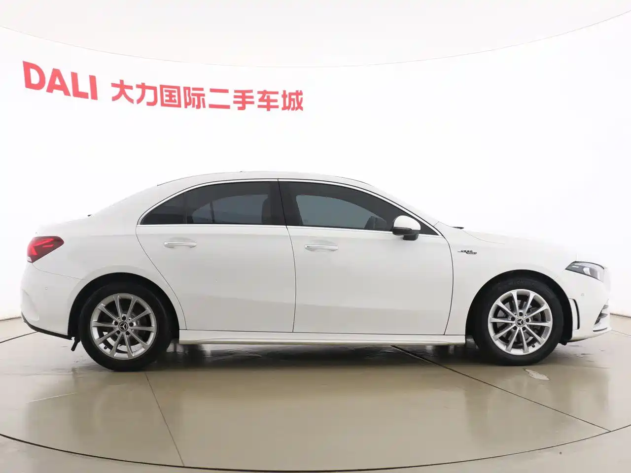 Mercedes-Benz A-Class 2020 A 200 L Sport Sedan фото 13