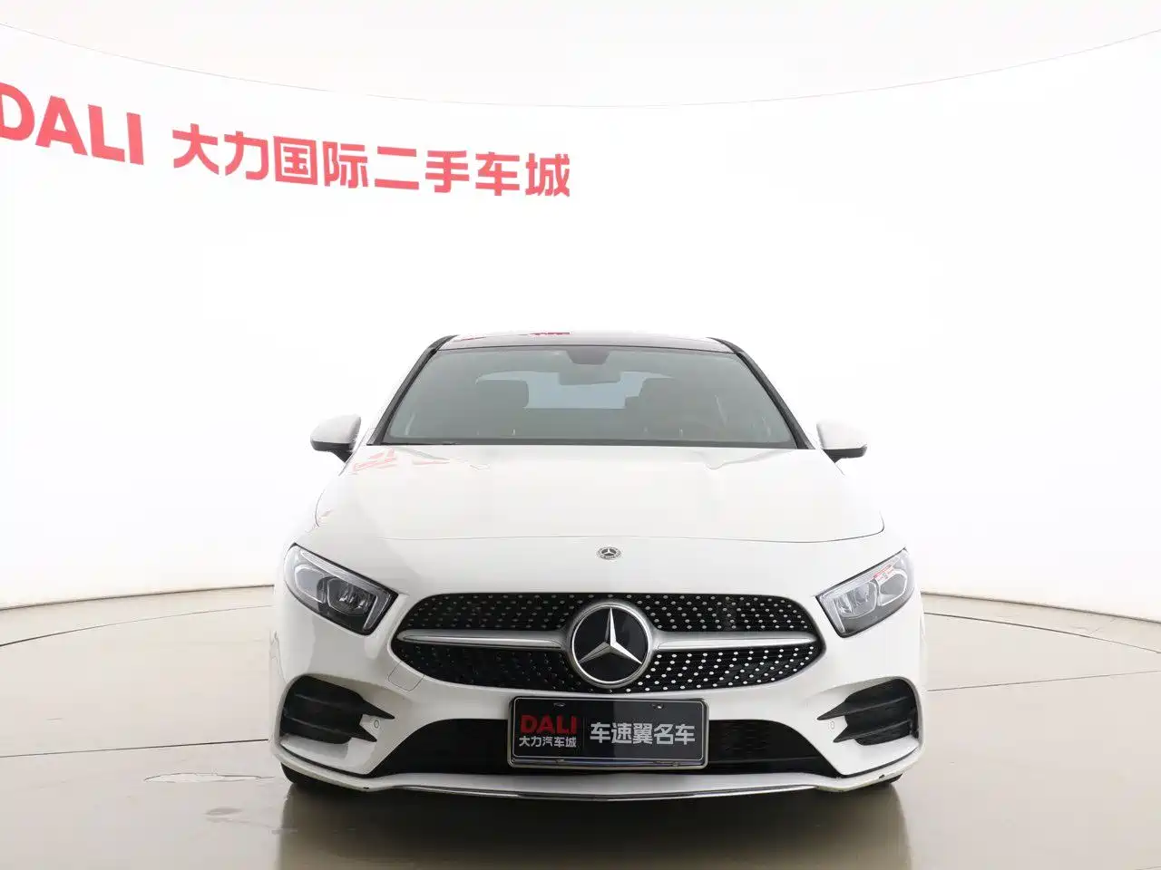 Mercedes-Benz A-Class 2020 A 200 L Sport Sedan фото 2