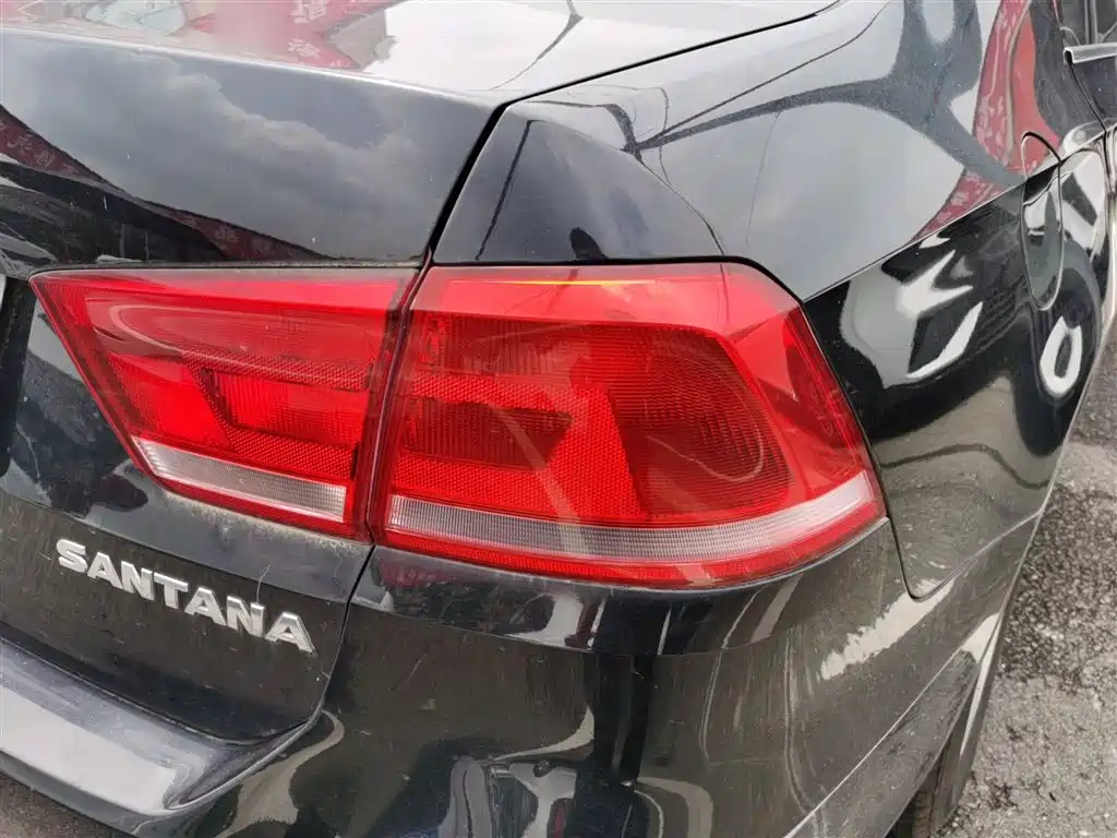 Volkswagen Santana 2013 1.4L Manual Trend Edition фото 8