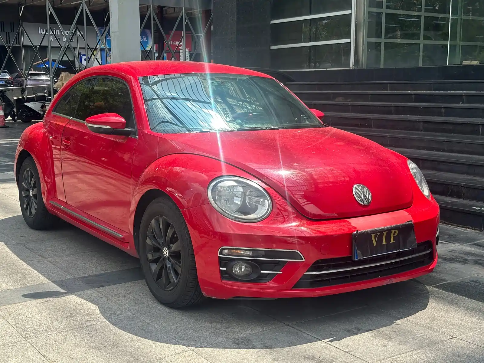 Фото 3 - Volkswagen Beetle