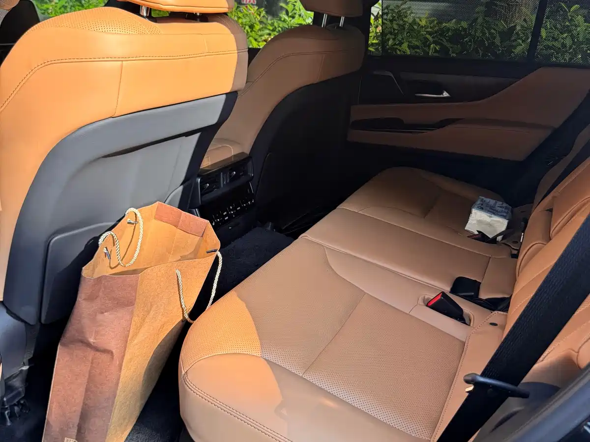 Lexus LX 2026 2025 700h Boundary Edition