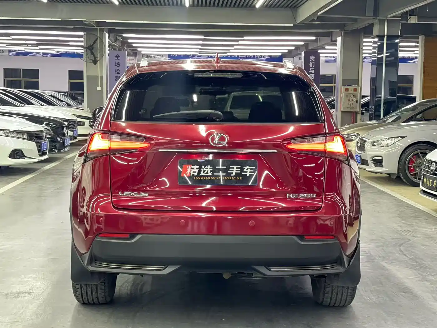 Lexus NX 2016 200 AWD F Sport фото 8