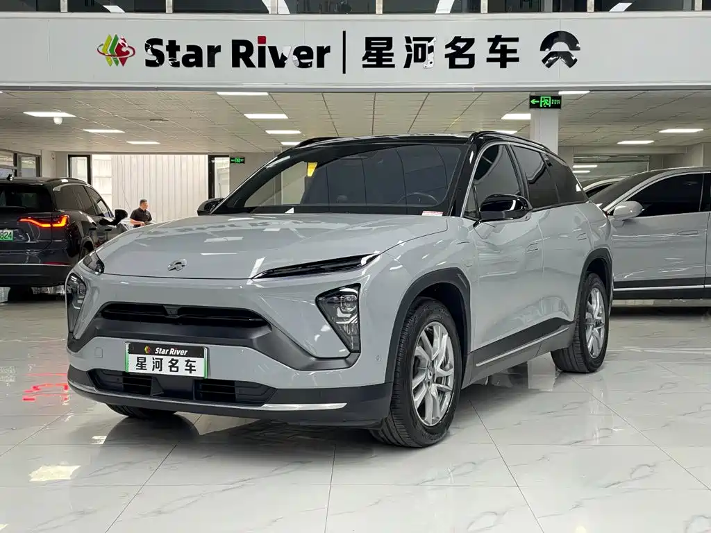 Фото 1 - NIO ES6