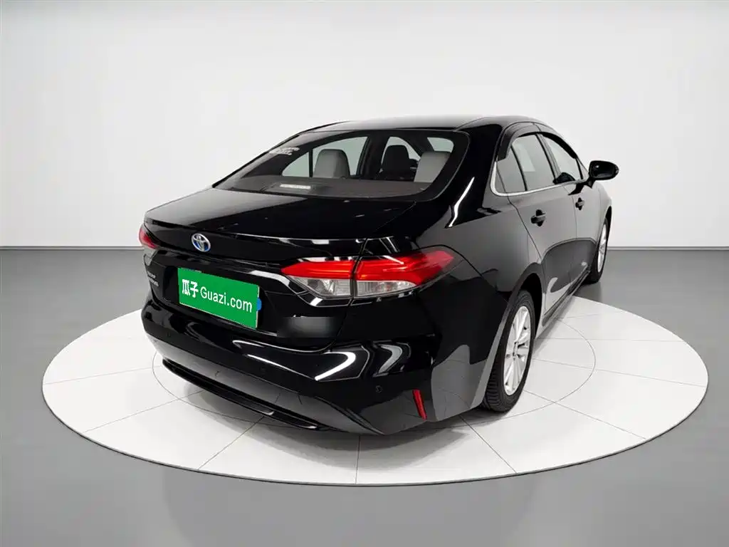 Toyota Levin 2019 Hybrid 1.8H E-CVT Luxury Edition China VI фото 7