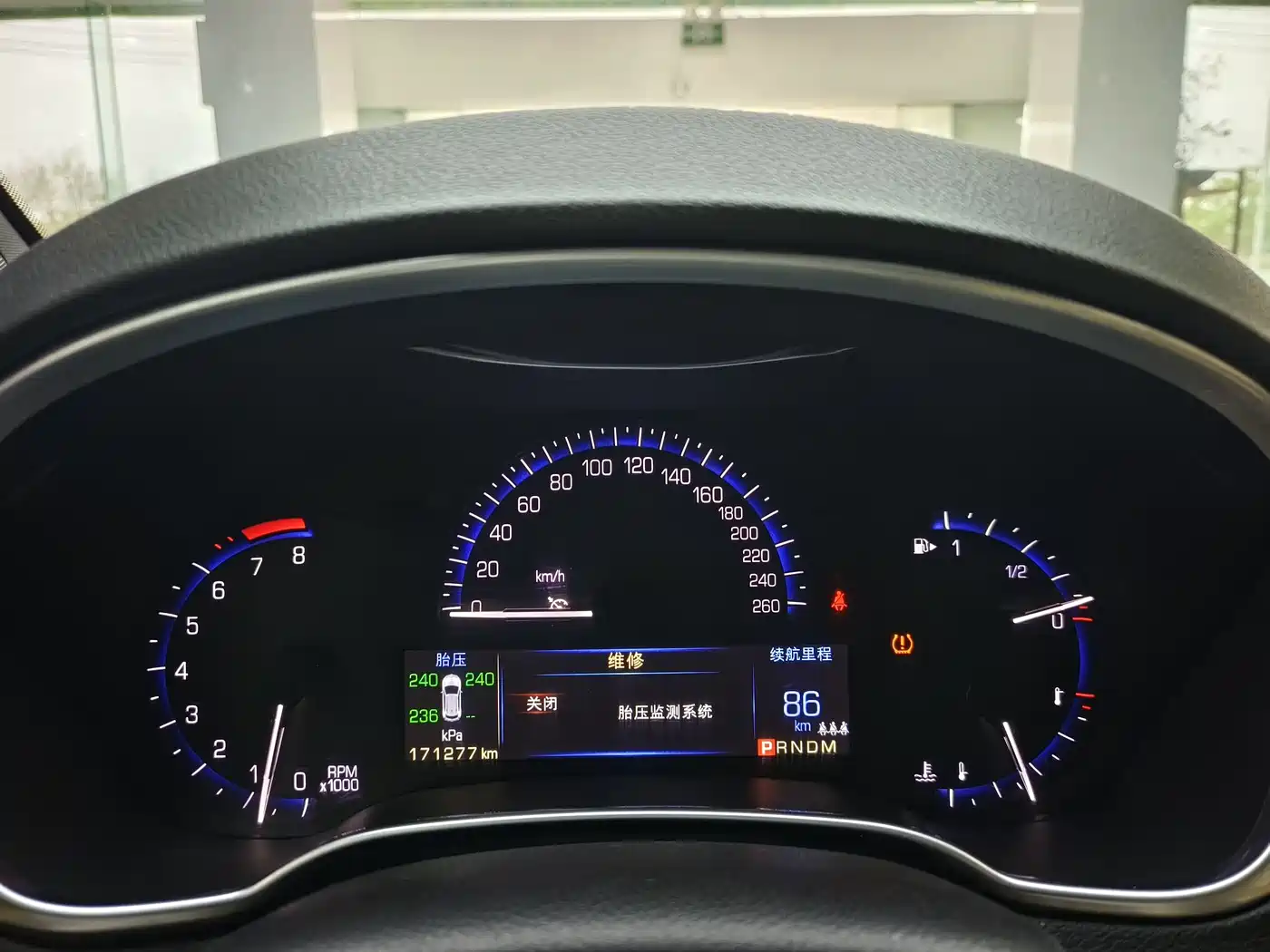 Cadillac SRX 2014 3.0L Flagship Model фото 7
