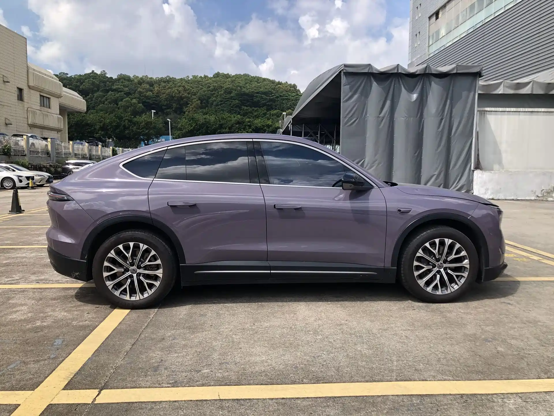 Фото 9 - NIO EC6