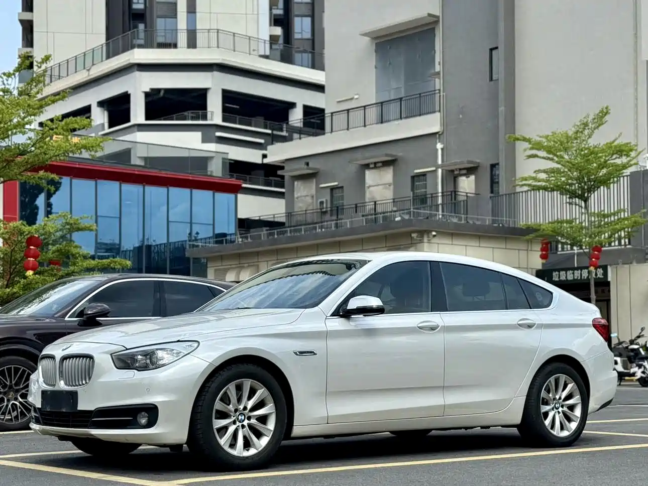 BMW 5 Series GT 2015 528i Luxury