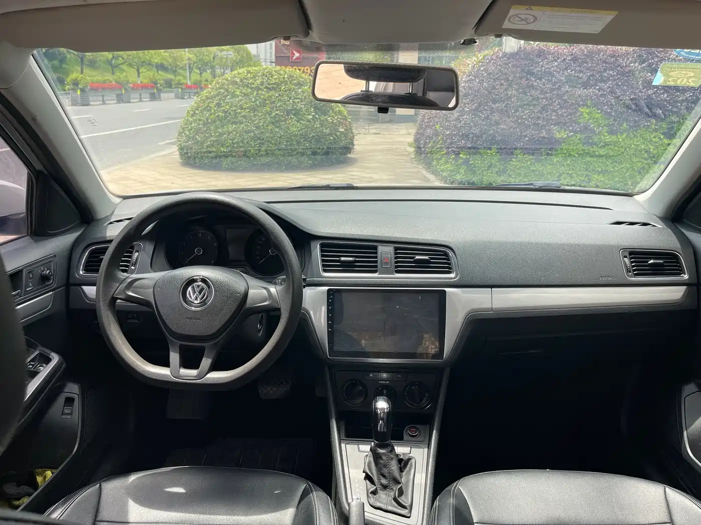 Volkswagen Lavida 2017 1.6L Automatic Trend Edition фото 4