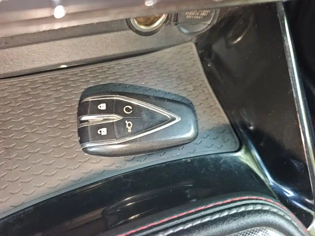 Changan Oshan Changan Oushang X5 2023 2021 1.6L CVT Premium Edition
