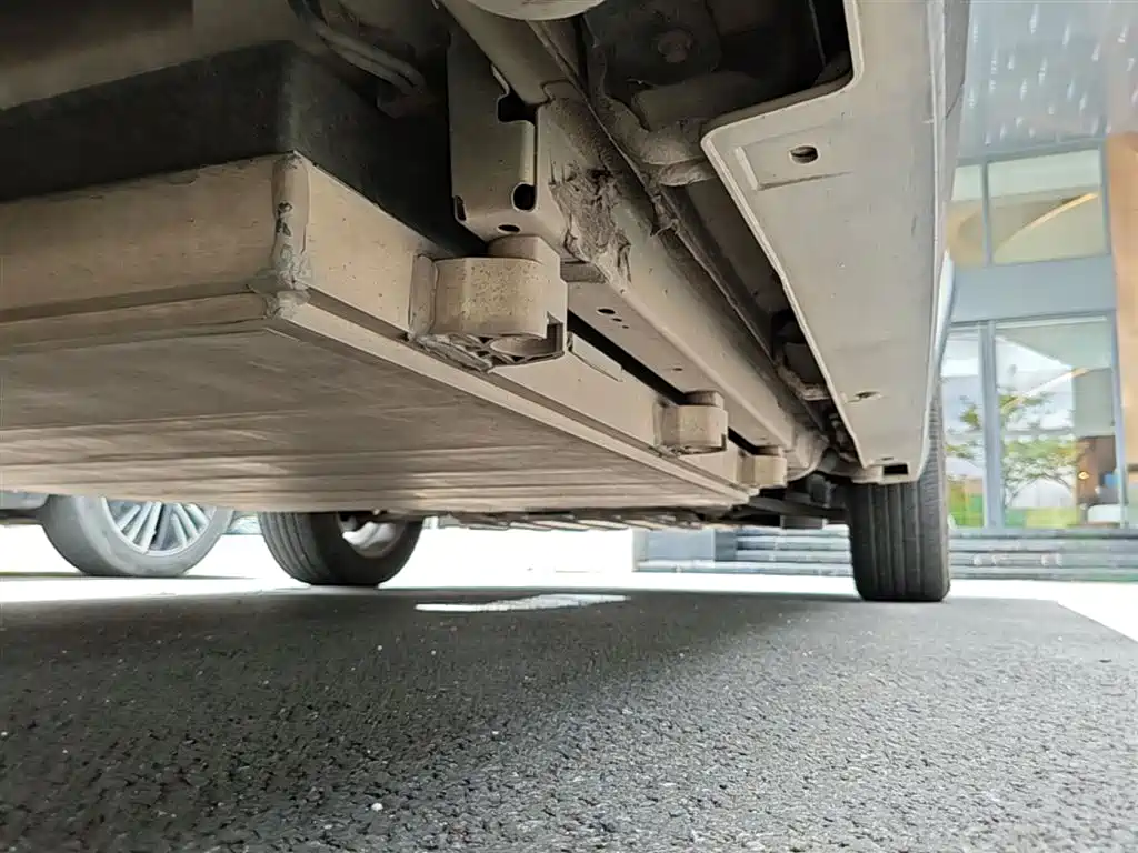 BYD Yuan New Energy 2019 EV360 Smart Connect Edition фото 20