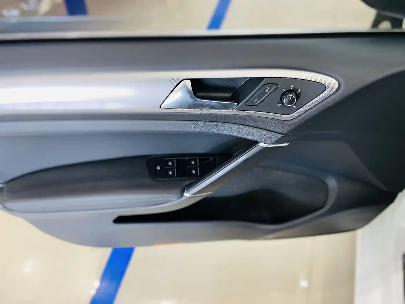 Volkswagen Golf 2019 1.6L Auto Comfort (China V) фото 18