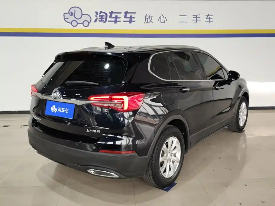 Photo 3 - Buick Envision Plus