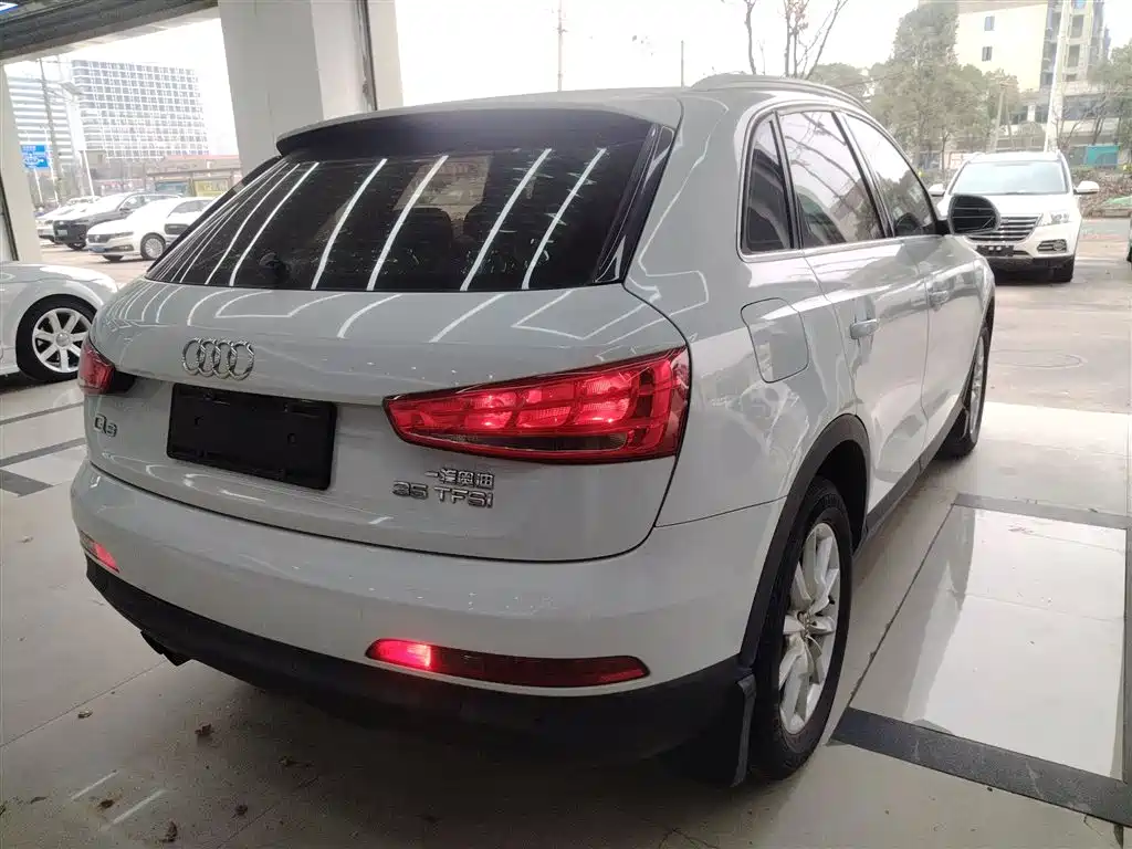 Audi Q3 2015 35 TFSI Progressive фото 5