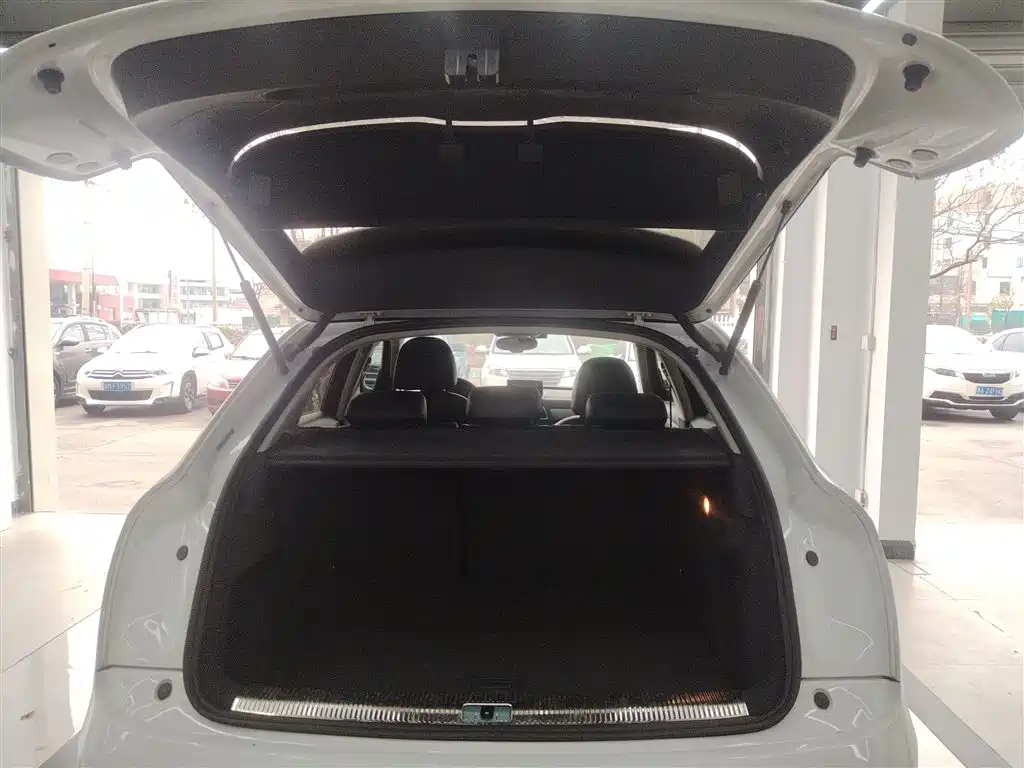 Audi Q3 2015 35 TFSI Progressive фото 15