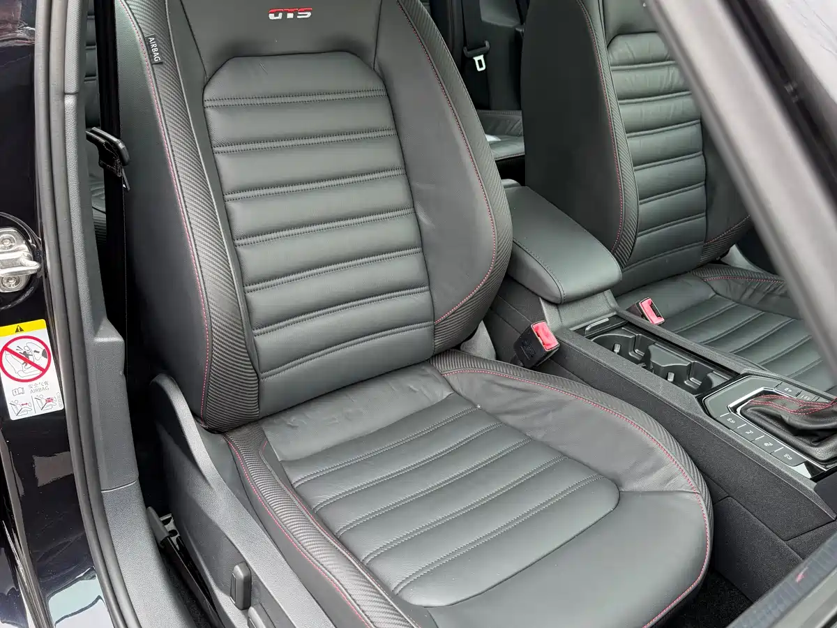 Volkswagen Lamando 2017 2.0T GTS фото 14
