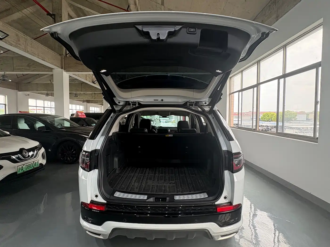 Land Rover Discovery Sport 2020 249PS R-Dynamic Performance Tech 5-seater фото 21