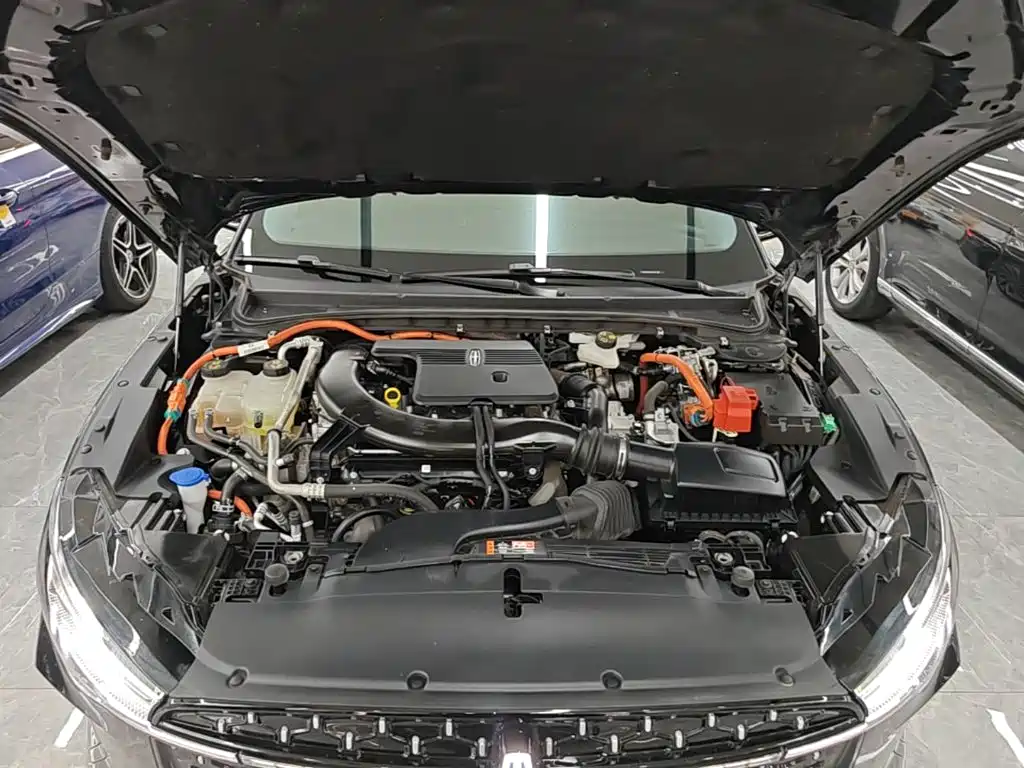 Lincoln Z 2025 2024 2.0T 2WD Premium Hybrid