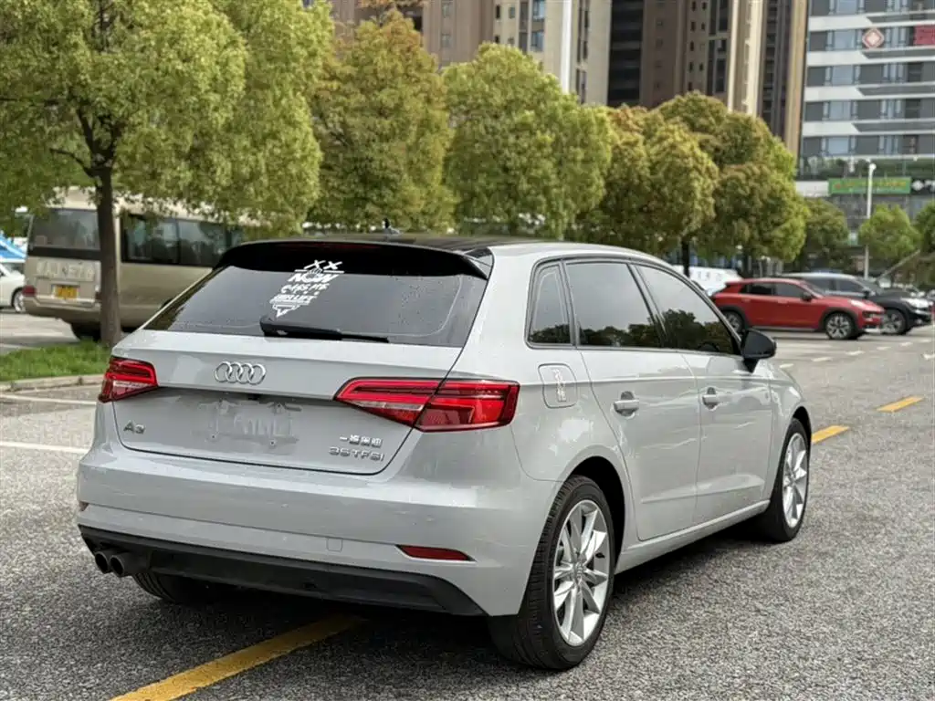 Audi A3 2018 30th Anniversary Sportback 35 TFSI Progressive фото 24