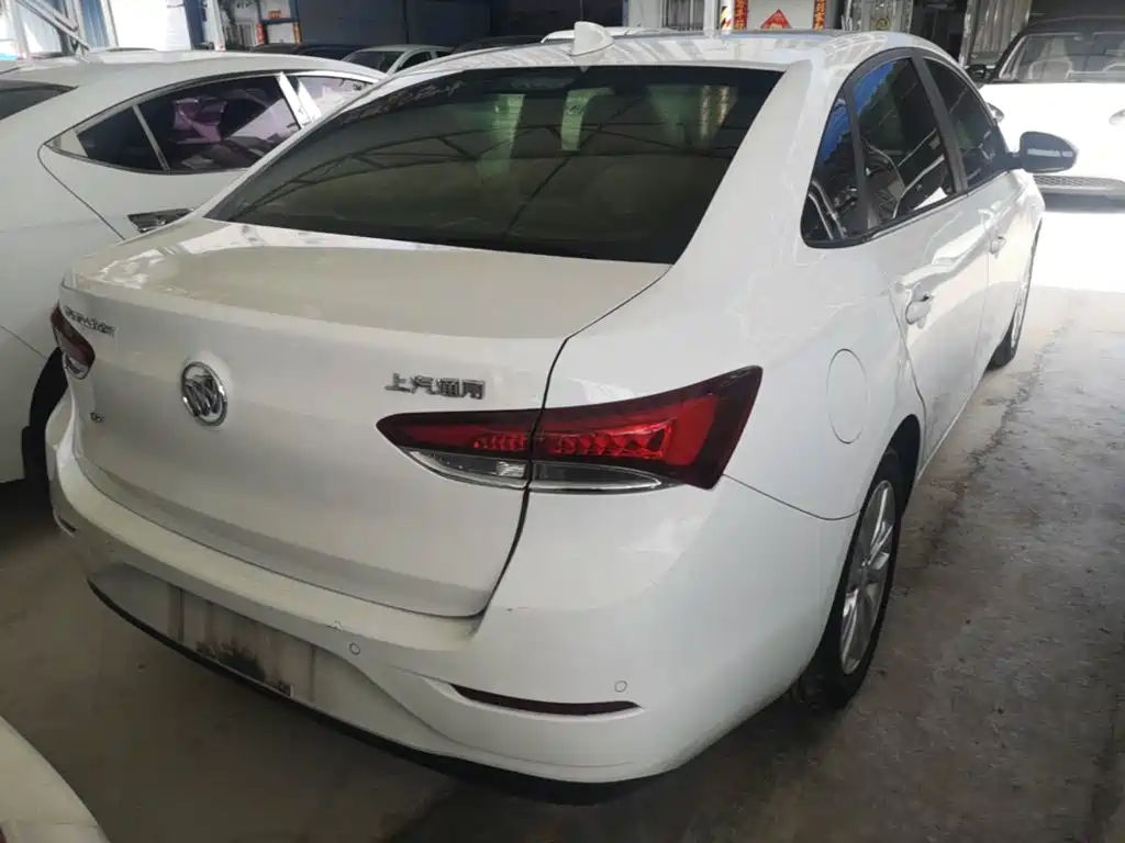 Фото 7 - Buick Excelle