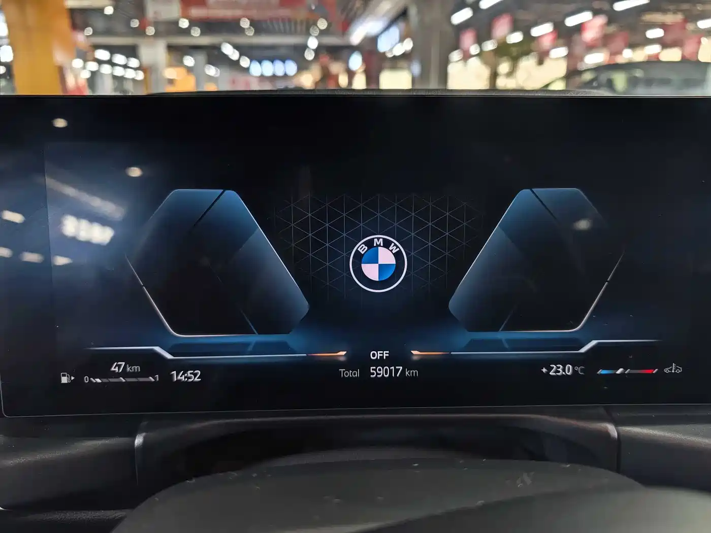 BMW 3 Series 2023 325i M Sport Package фото 17