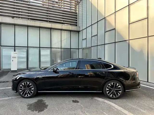 Volvo S90 Plug-in Hybrid 2026 Plug-in Hybrid AWD Long Range Elegance Luxury — фото 5