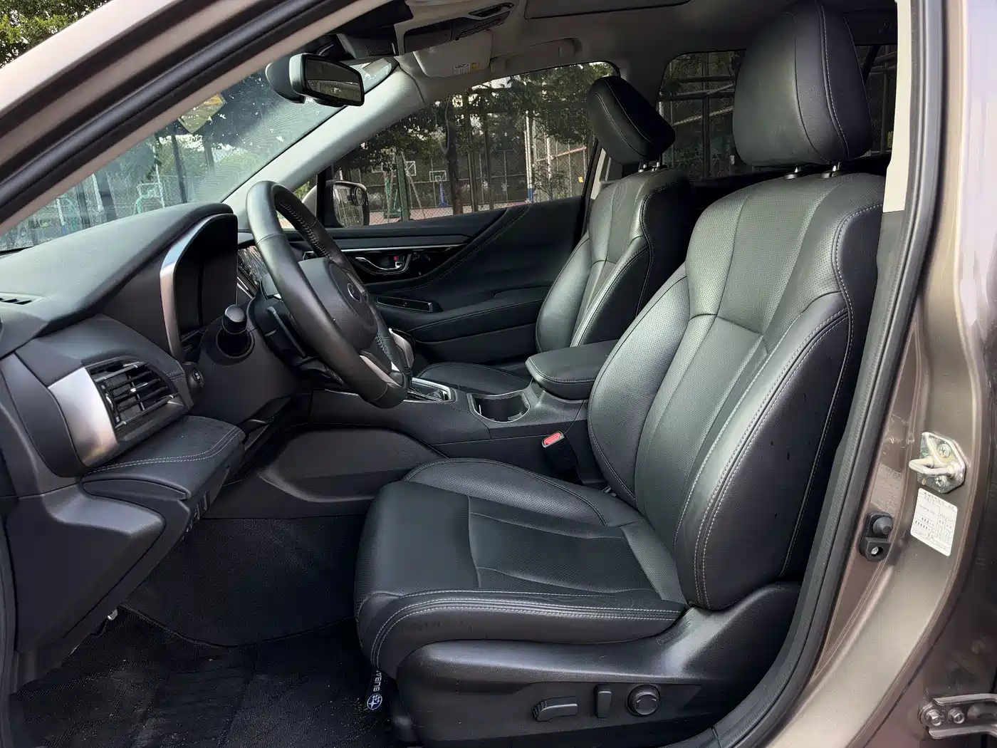 Photo 20 - Subaru Outback