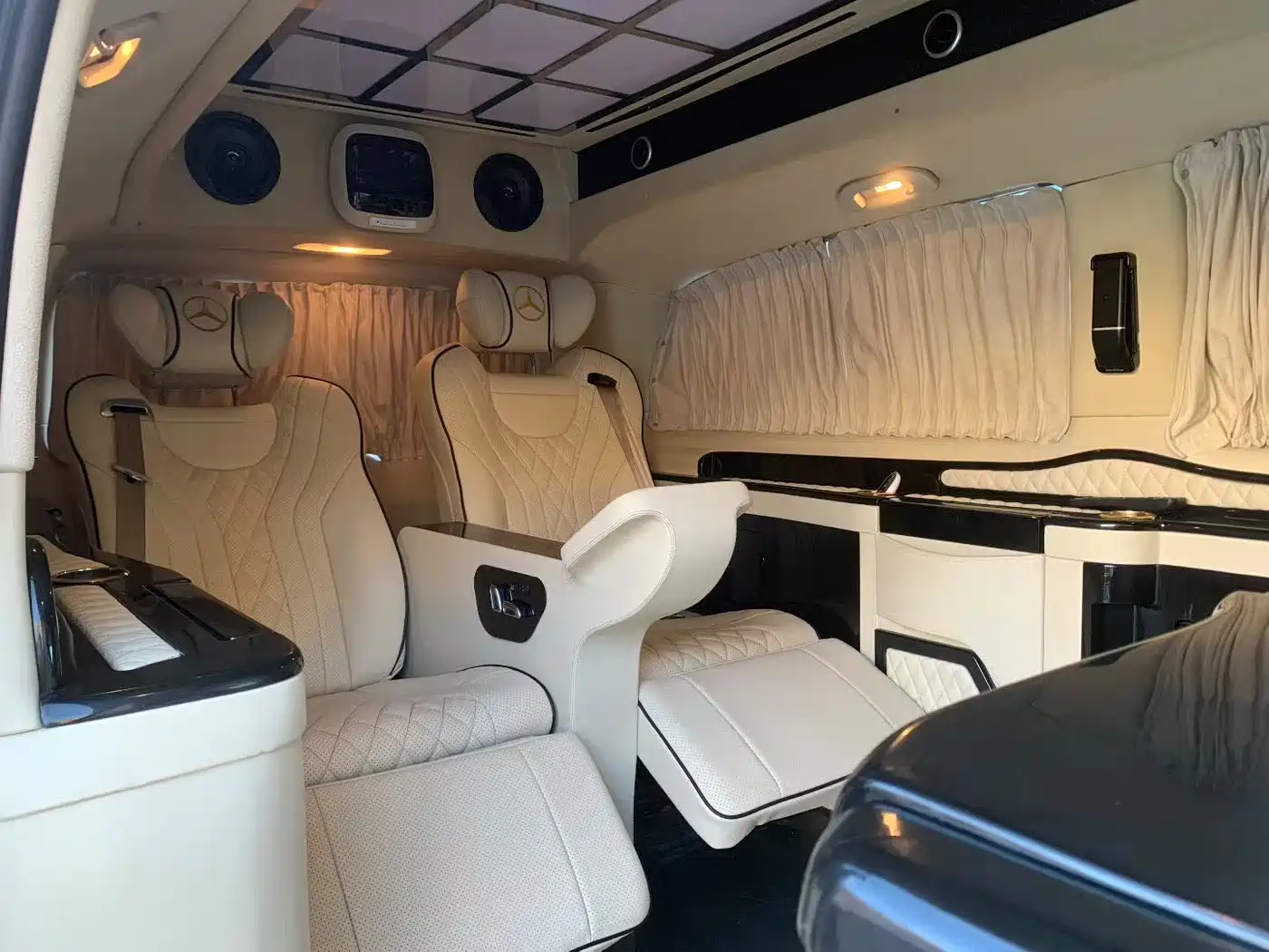Mercedes-Benz Vito 2016 2.0T Business Edition фото 5