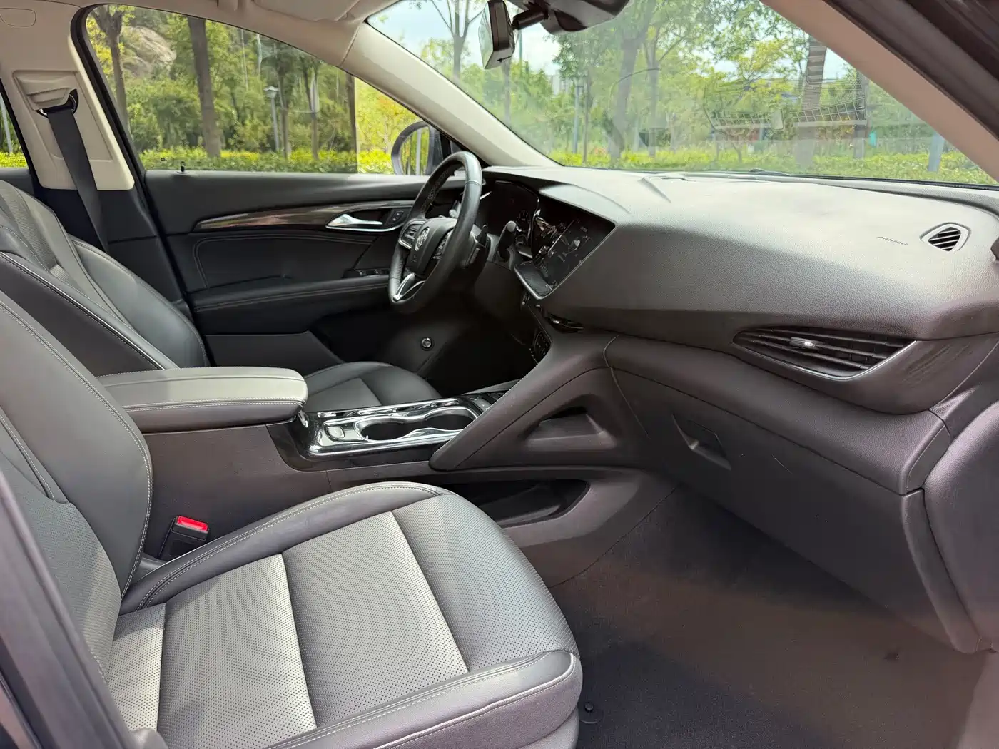 Buick Envision Plus 2023 2022 Enclave Plus 652T 5-Seater Luxury