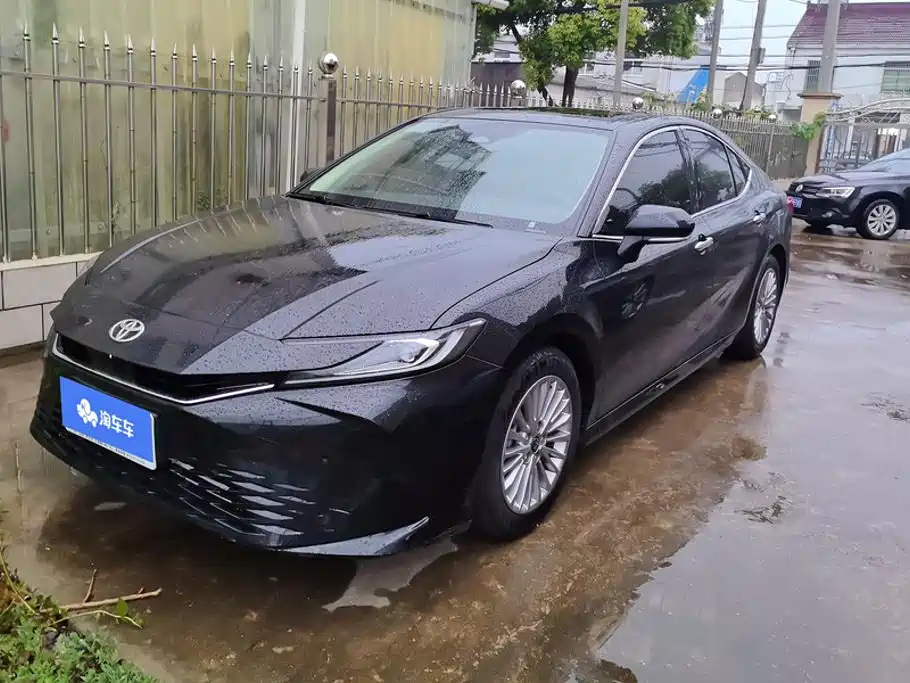 Toyota Camry 2026 Hybrid 2.0HGVP Luxury Edition