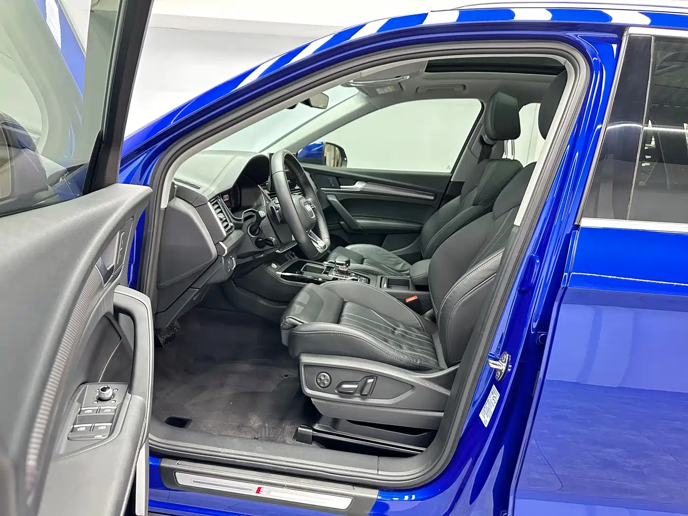 Audi Q5L 2021 40 TFSI Luxury Dynamic фото 15
