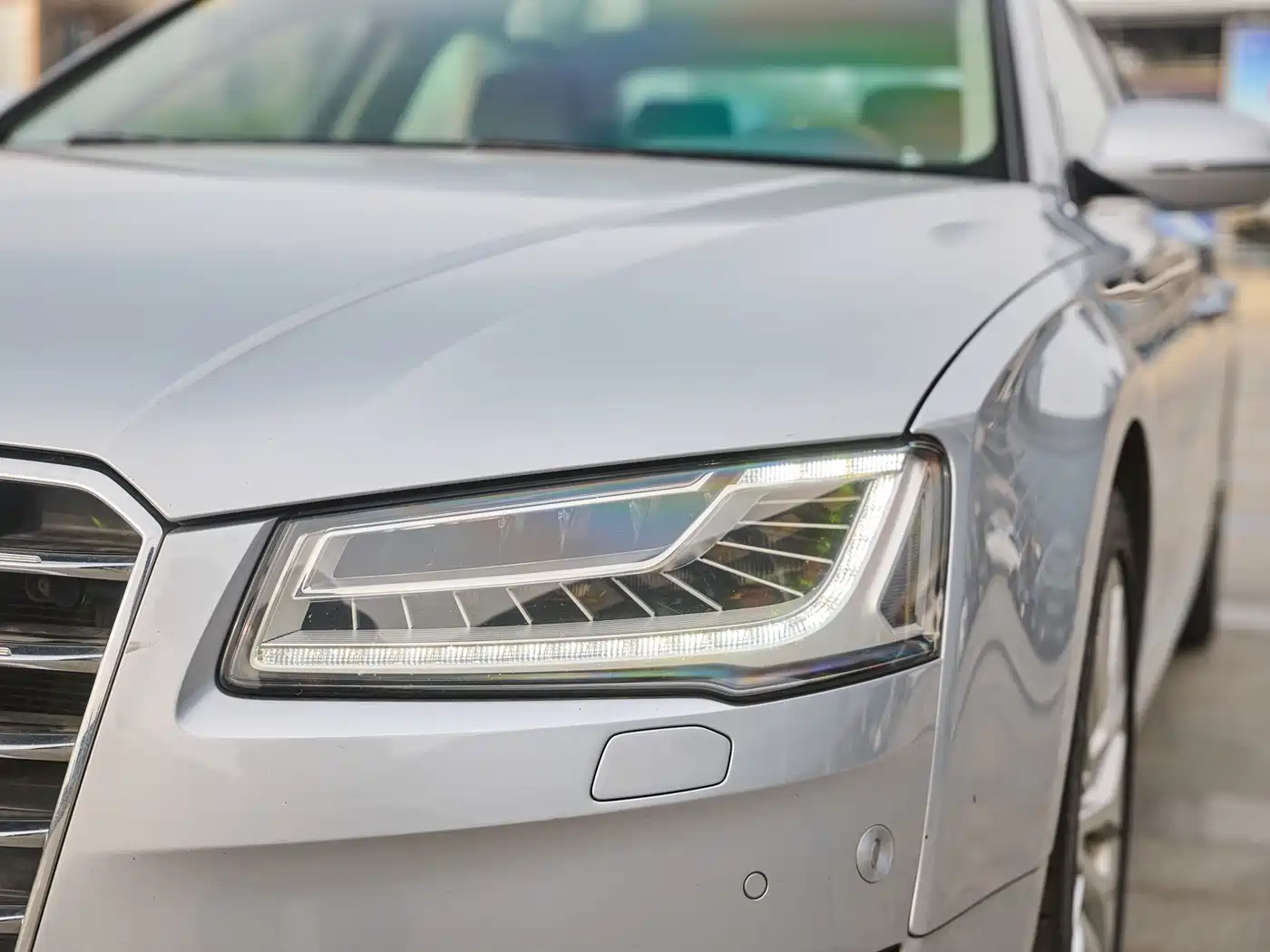Audi A8 2014 A8L 60 TFSI quattro Exclusive фото 5