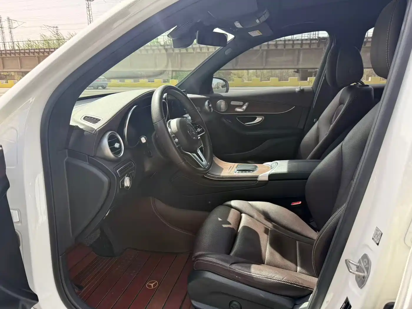 Mercedes-Benz GLC 2021 GLC 300 L 4MATIC Sporty фото 13