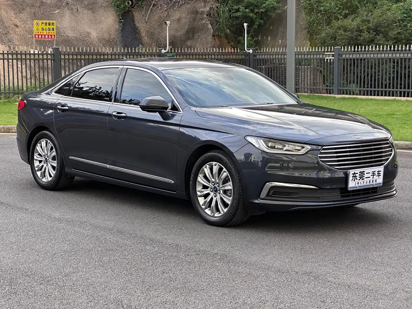 Ford Taurus 2021 2019 EcoBoost 245 Enjoyment Edition