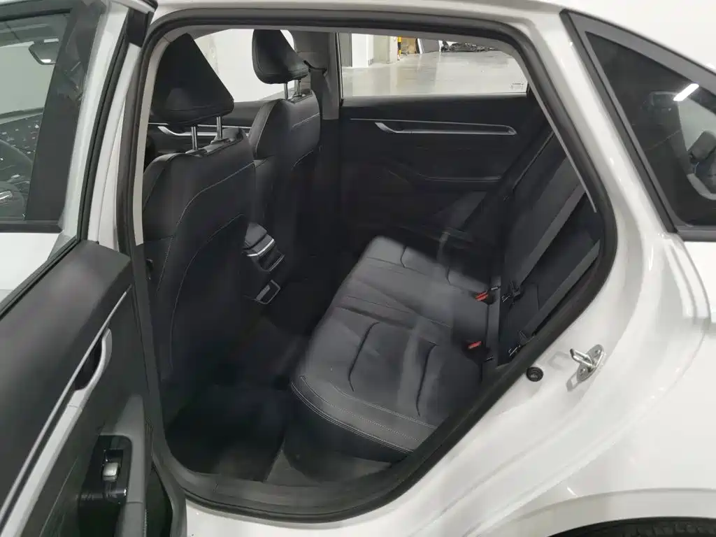 Geely Emgrand 2025 2026 Model 4th Generation 4 Millionth Anniversary Edition 1.5L CVT Stellar