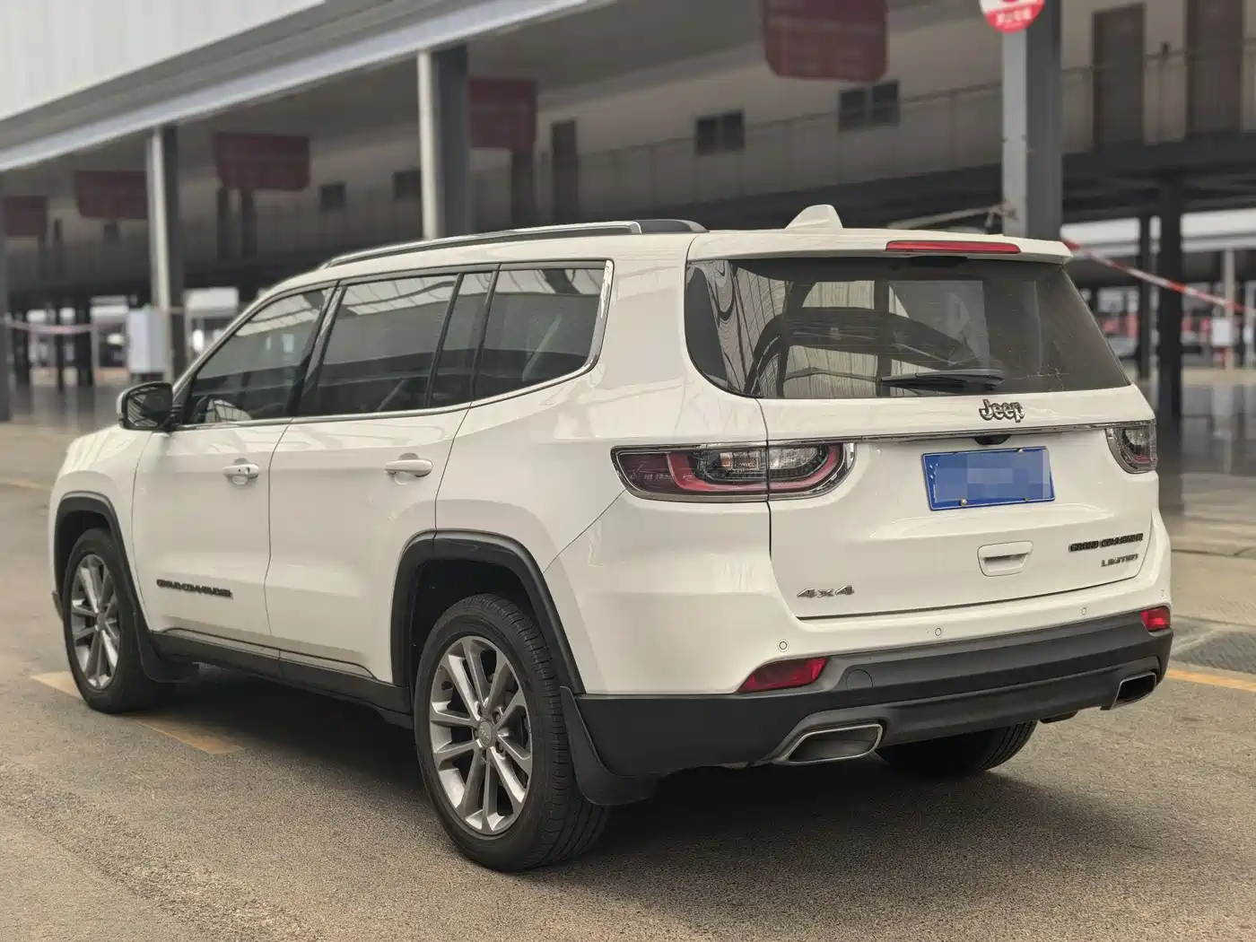Jeep Grand Commander 2019 2018 2.0T AWD Premium Edition