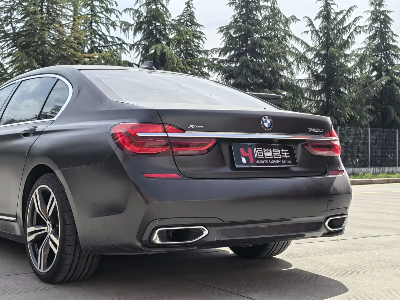 BMW 7 Series 2018 740Li xDrive Premium Type M Sport Package фото 28