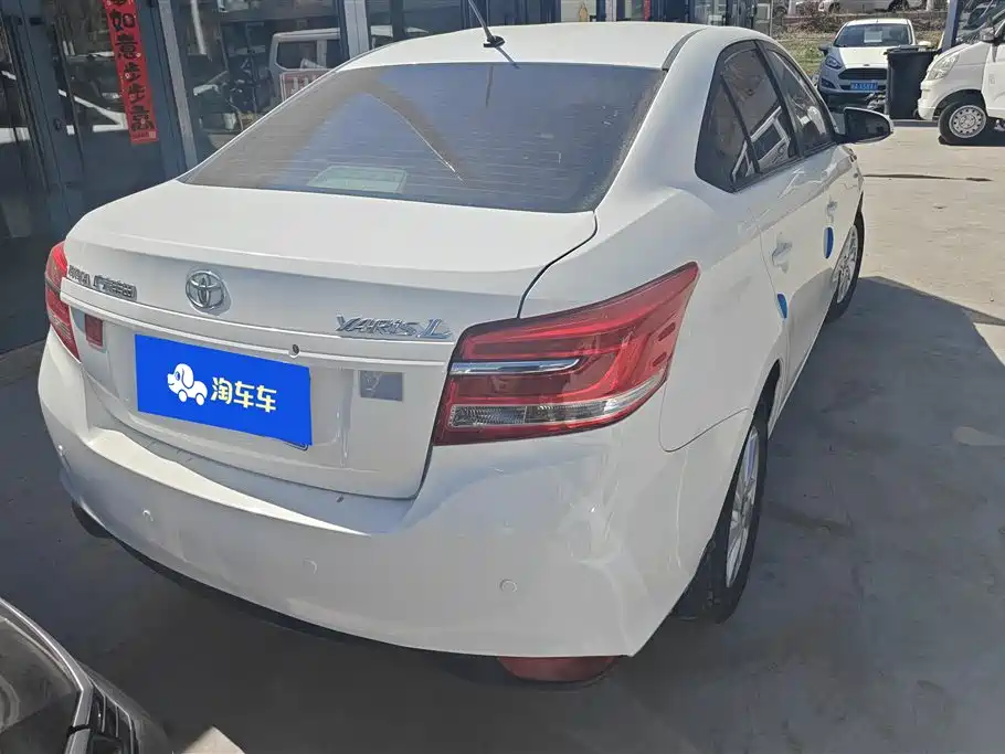 TOYOTA YARIS L TO ENJOY