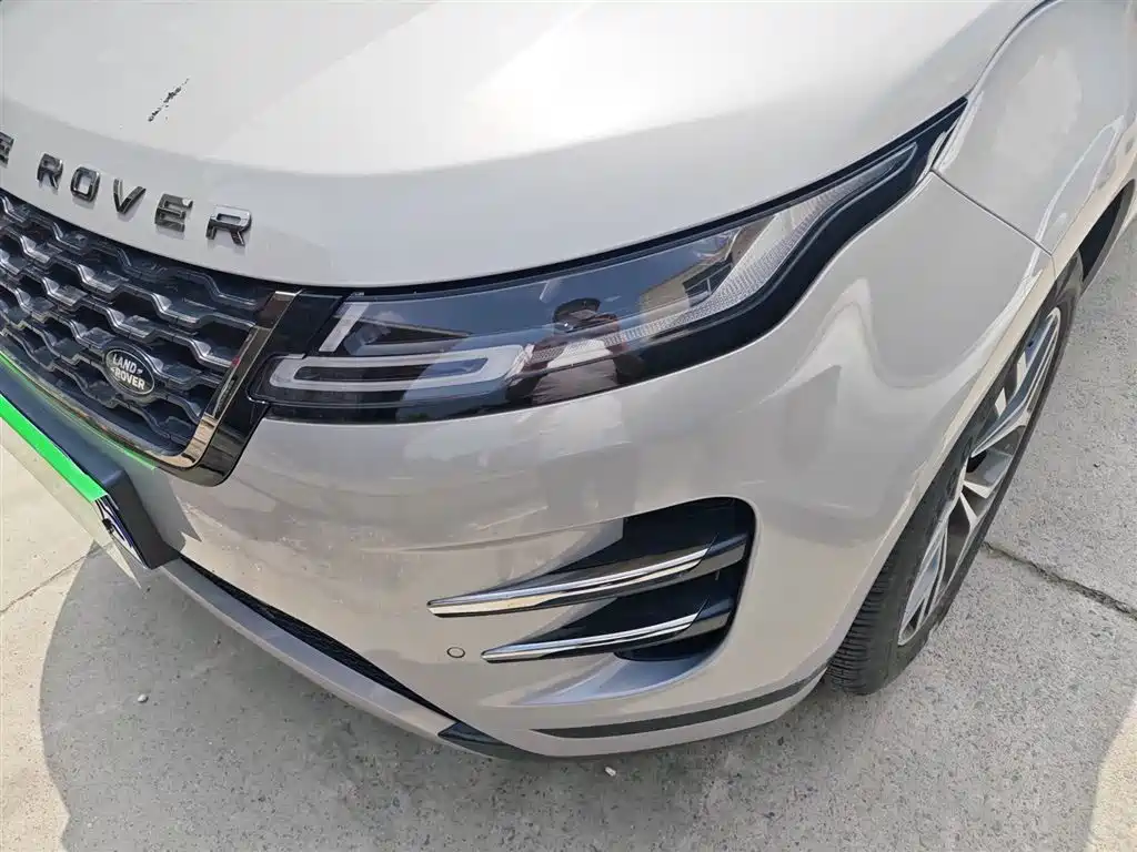 Land Rover Range Rover Evoque 2022 Range Rover Evoque L 249PS R-Dynamic Luxury Edition фото 18