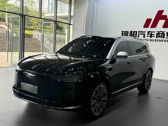  AITO Wenjie AITO M9 2025 Extended Range Ultra 52kWh 6-Seater