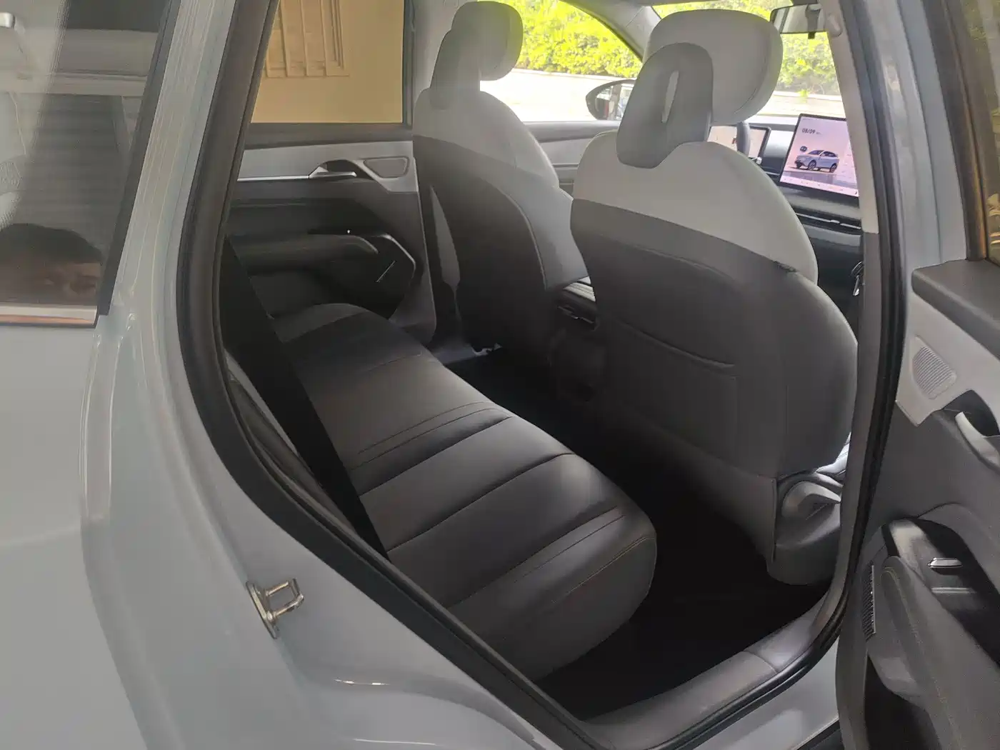 Фото 8 - Besturn Yueyi 03