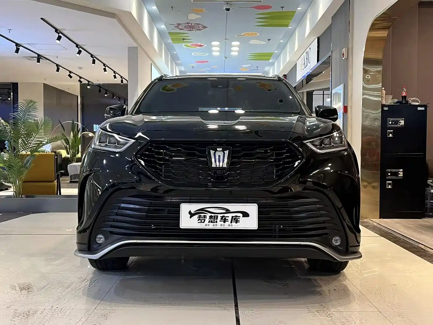 Toyota Crown Kluger 2024 2.5L HEV 4WD Luxury Edition фото 2