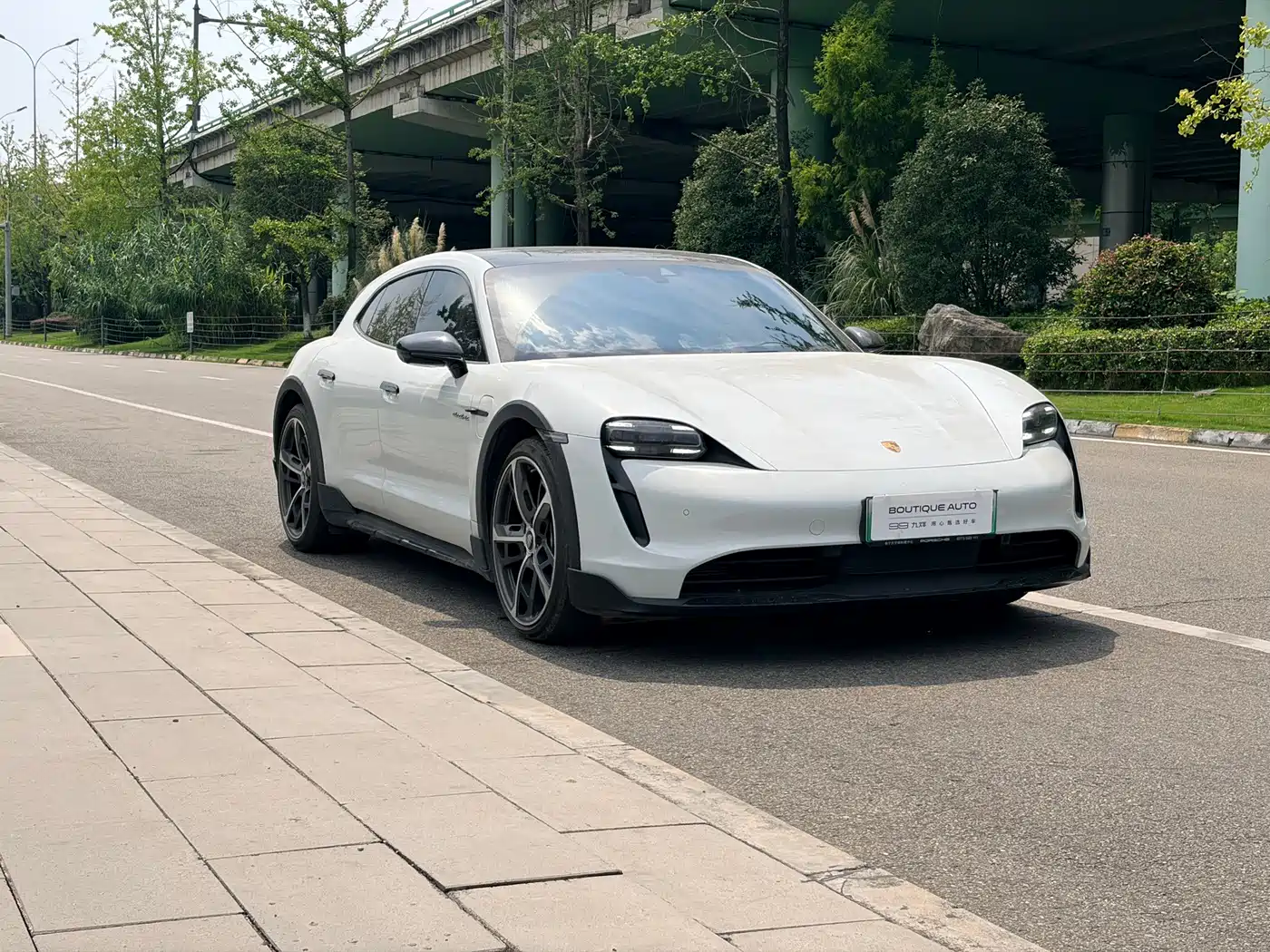 Porsche Taycan 2024 2022 Taycan 4 Cross Turismo
