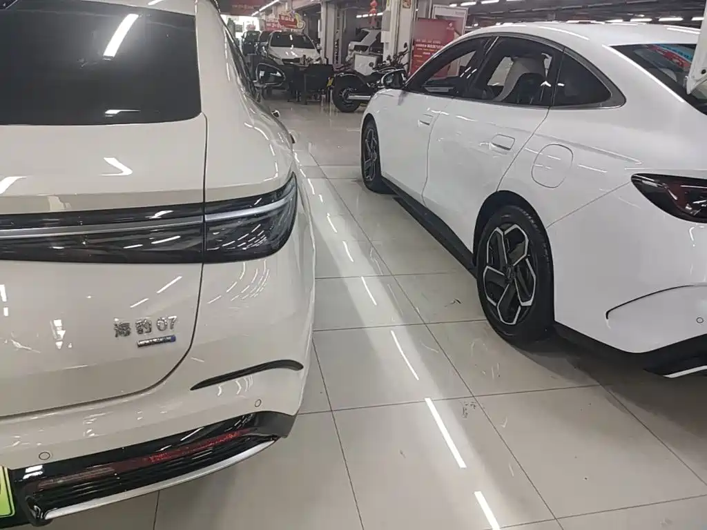 BYD Seal 07 DM-i 2025 2025 Smart Drive Edition DM-i 1.5T 125km Flagship
